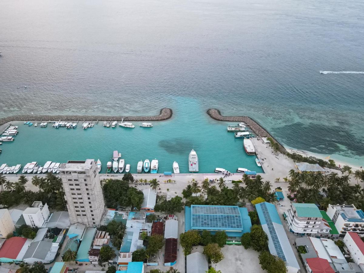 Aquzz Hotel & Spa - Maldives Маафуши Экстерьер фото