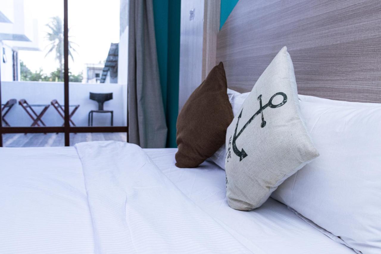 Aquzz Hotel & Spa - Maldives Маафуши Экстерьер фото